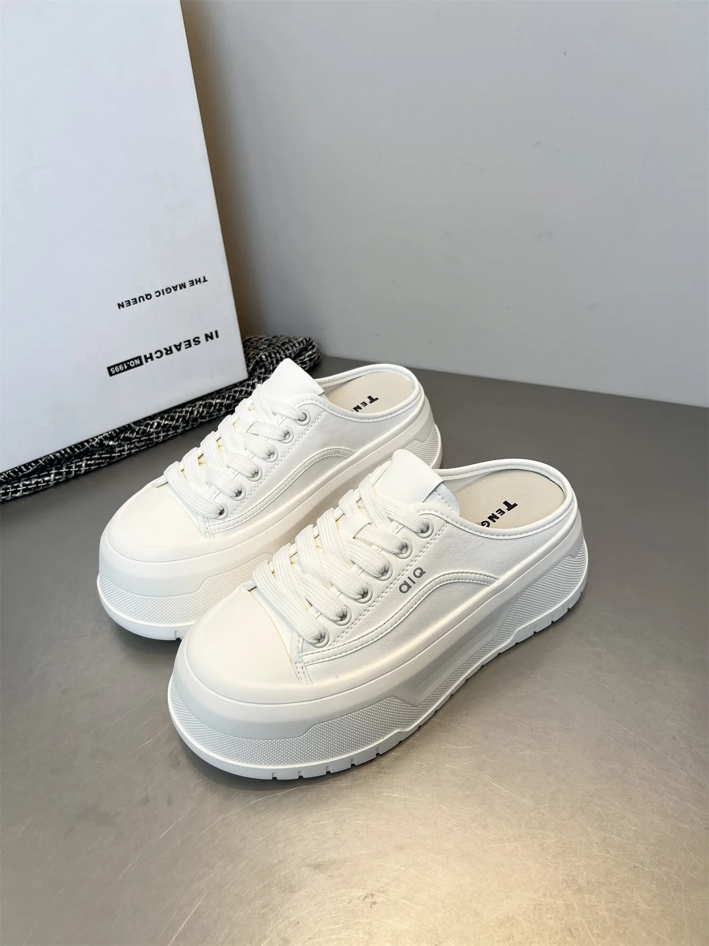 

Women Summer Loafers Mules Shoes High Heels Platform Slip-On Shoes Outdoor White Slippers Slides Designer Luxury Brand Casual