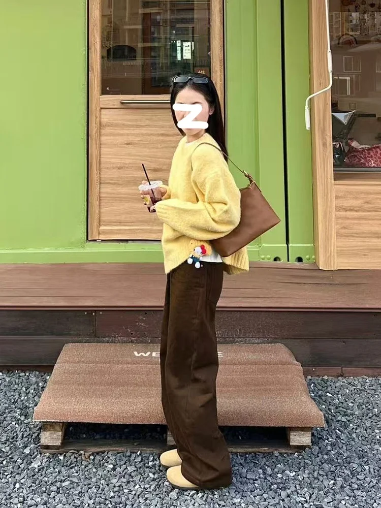 High Waist Wide Leg Fleece Lined Straight Cut Floor Length Jeans Women's Coffee Color Denim Pants Winter Slimming Trousers