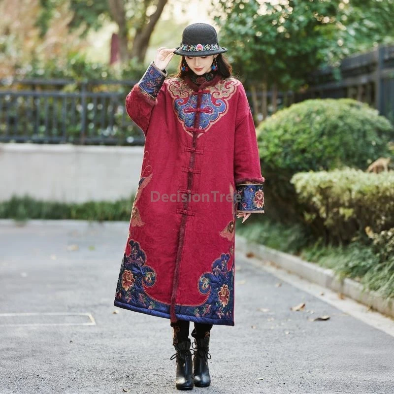 

Зимнее хлопково-льняное пальто в этническом стиле 2026 года, новое, в китайском стиле, утепленное, длинное, винтажное, с вышивкой, изысканное.