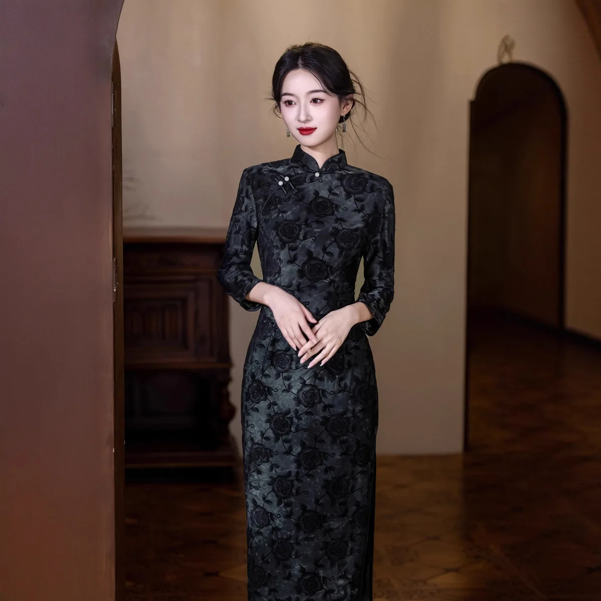 2025 Autunno Nuovo Chesongam Velluto Caldo Qipao Donne Eleganti Abiti Della Signora Del Partito di Sera Banchetto Abito Migliorato Vestito Cinese