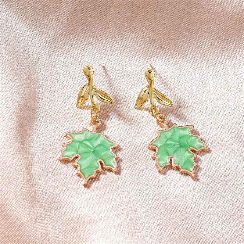 Koreanische Blumen-Ohrstecker für Frauen, Niedliche Ahornblatt-Ohrhänger, Mädchen Party Festival Schmuck Dekoration – Detail 6