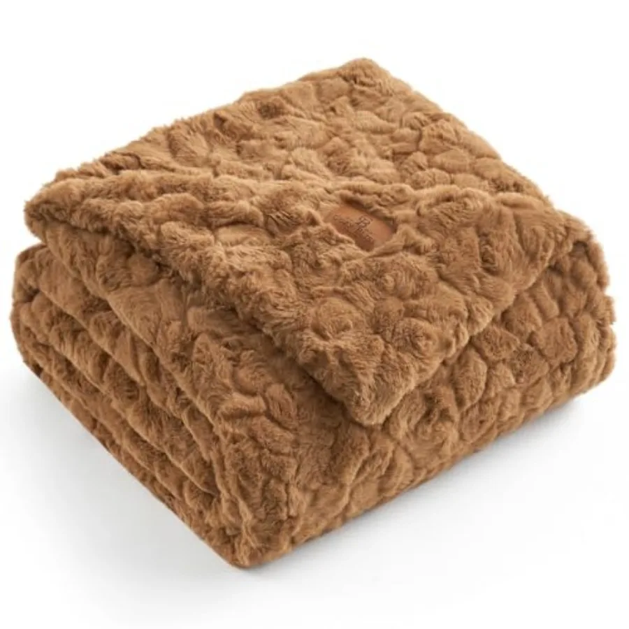 

Faux Fur Throw Blanket for Couch, Fuzzy Soft Plush Thick Warm Fluffy Reversible Wave Textured Blanket for Sofa Bedroom Living R