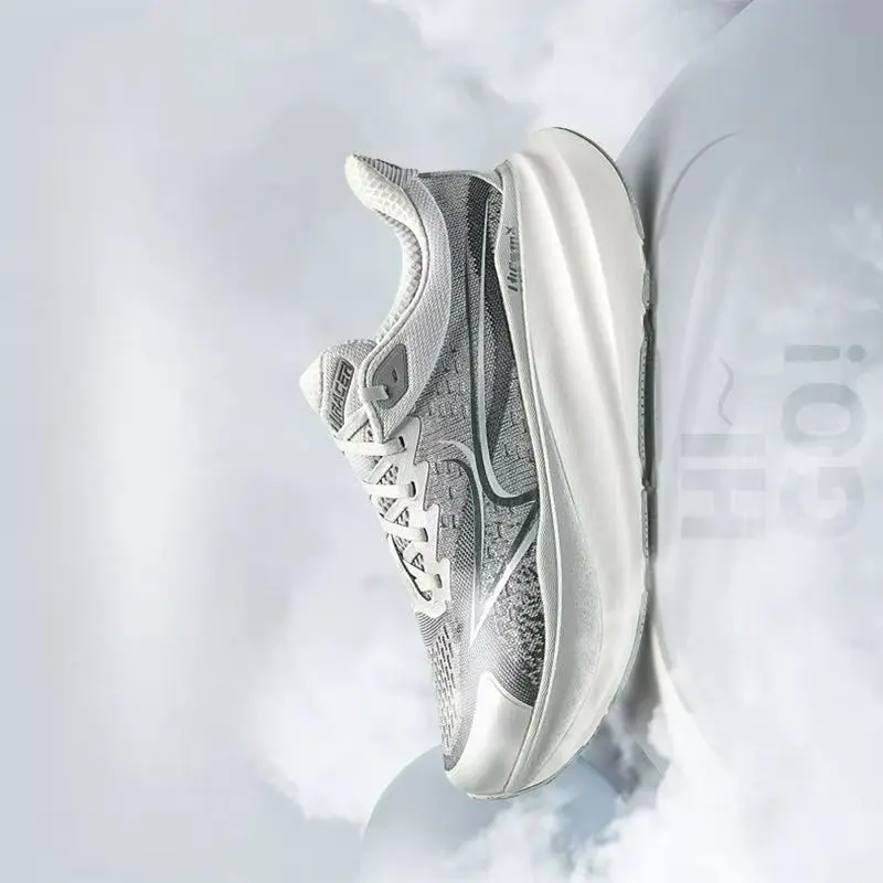 Professional Running Shoes For Men Women Designer Soft Training Shoes Unisex Breathable Outdoor Sports Shoe Couples Size 36-46