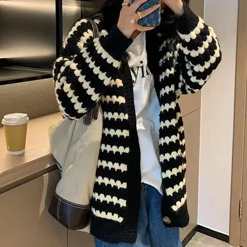 

Sweaters New V-Neck Knitted Sweater Women Cardigans Long Sleeve Striped Knit Sweater Cardigan Women Tops Sueters De Mujer Q2144