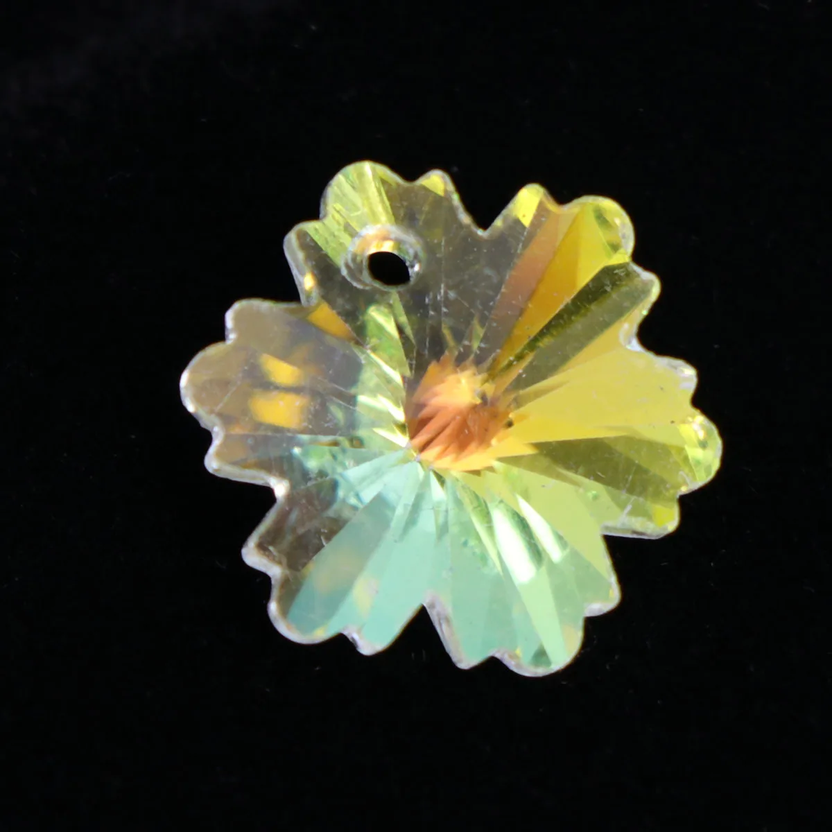 

100Pcs Colored Glass Drill Jewelry Pendants Snowflake Charm DIY Necklace Bracelet Earrings Accessories Unique Shape Durable