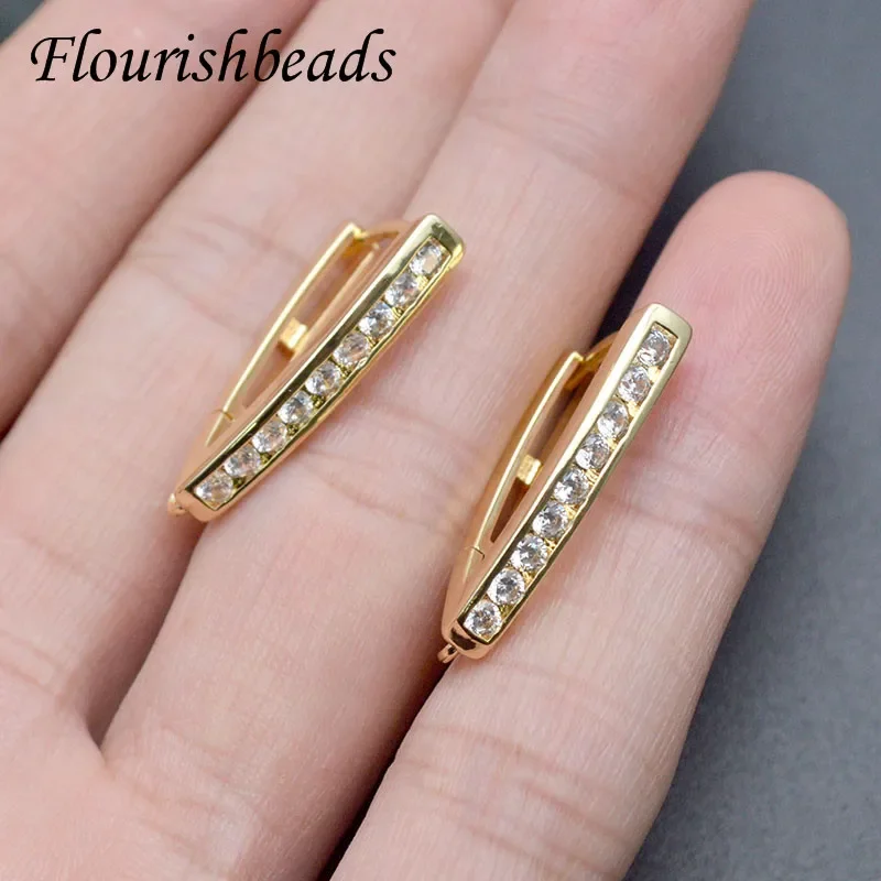 Imagem -03 - Suprimentos para Fazer Brincos Beads em Formato Triangular Cor de Ouro com Fio para Orelha Moda 30 Peças Lote cz Diy