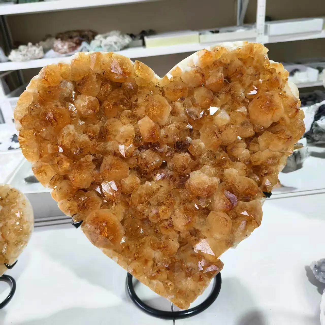 Natural Citrine Cluster, Heart, Yellow Quartz Crystal Cluster, Original Stone Polished Heart, Mineral Healing