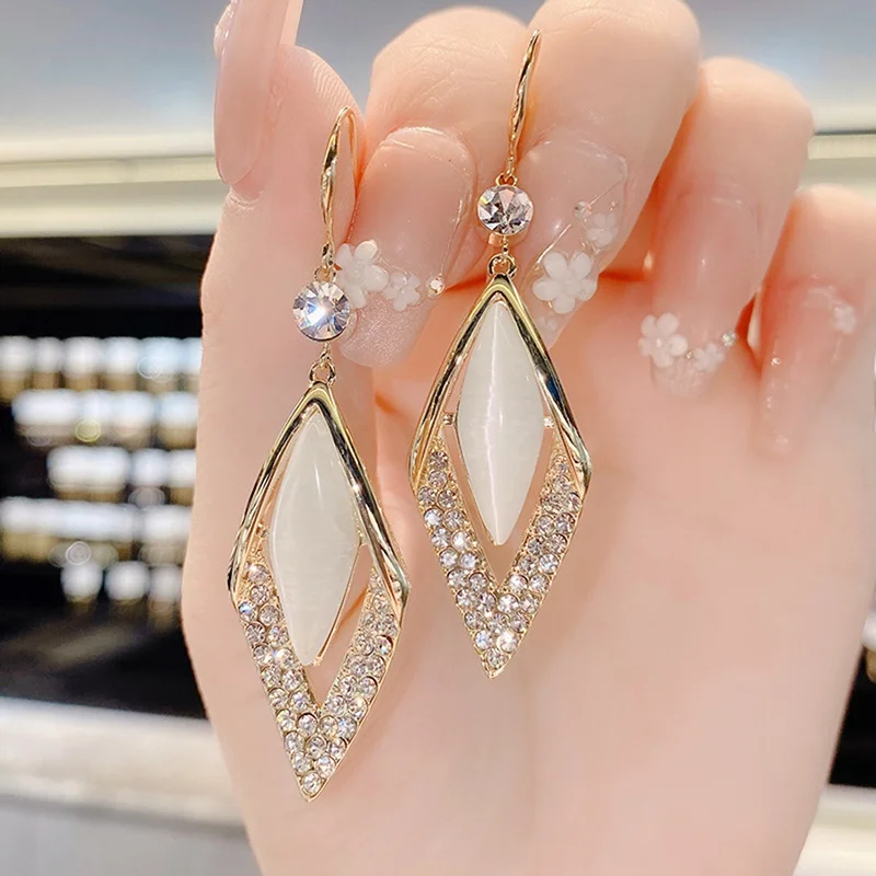 Korean Fashion Lady Long Drop Earrings Geometry Personality Crystal Zircon Earring Engagement Wedding Earring Jewelry Pendientes