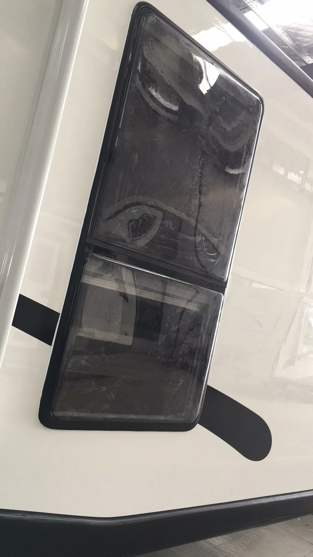 Fixed Glass Window With Extrapolation For RV Cars One Whole Window With Under And Upper Features