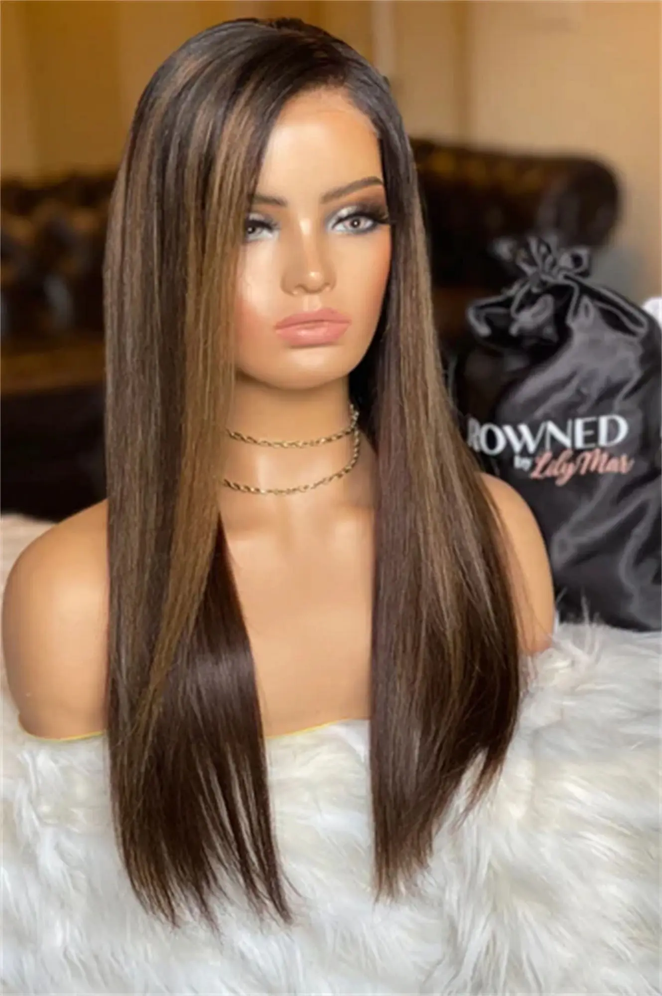 Long Natural Straight Glueless Wigs Synthetic Hair Middle Parting 22 Inches Realistic Look Hairline 13*4 HD Transparent Lace Wig