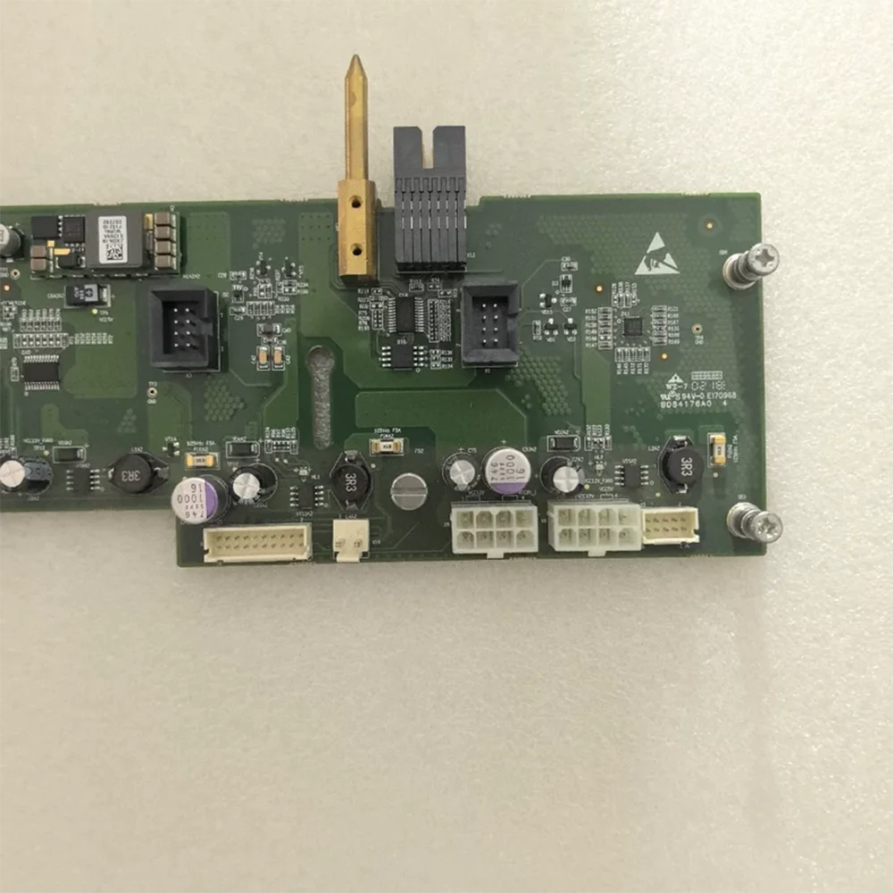 Der R5300 G3 Server-Lüfter-Backplane G0508SFCA_140201
