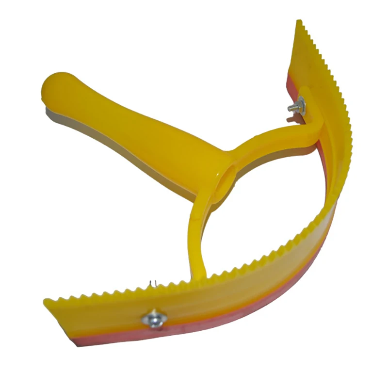

Horse Sweat Scraper Handheld Grooming Cleaning Tool For Horse Cattle Donkey Animal Accessories Random Color