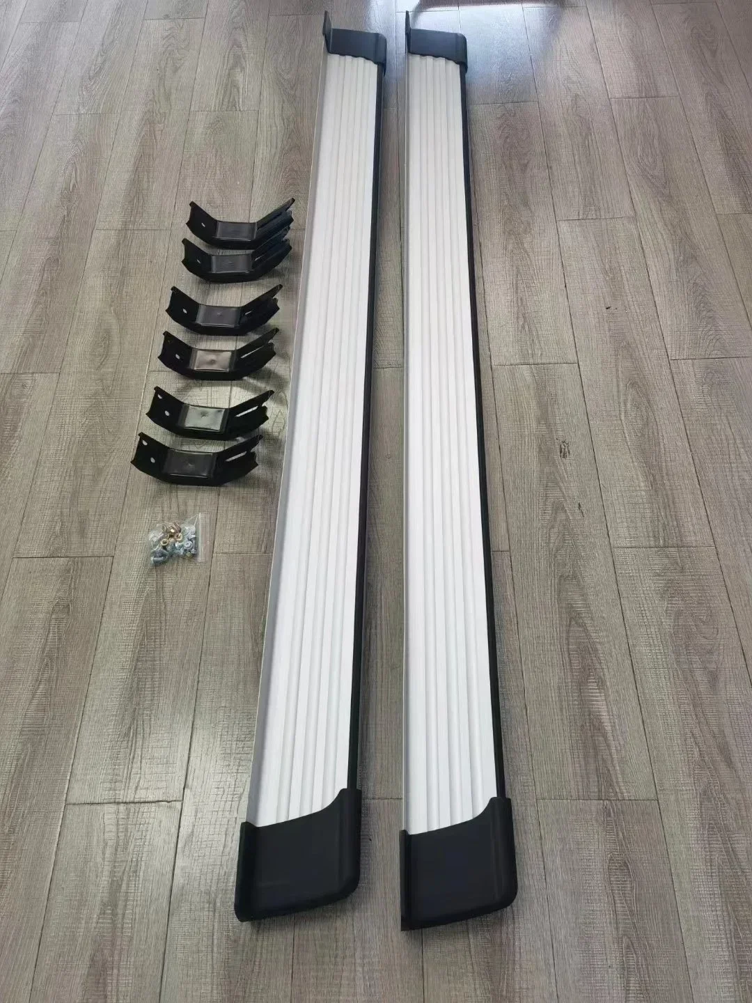 

4X4 Universal Running Boards Car Accessories Electric Power Step Aluminium Auto Parts Side Step for Navara Frontier 2022