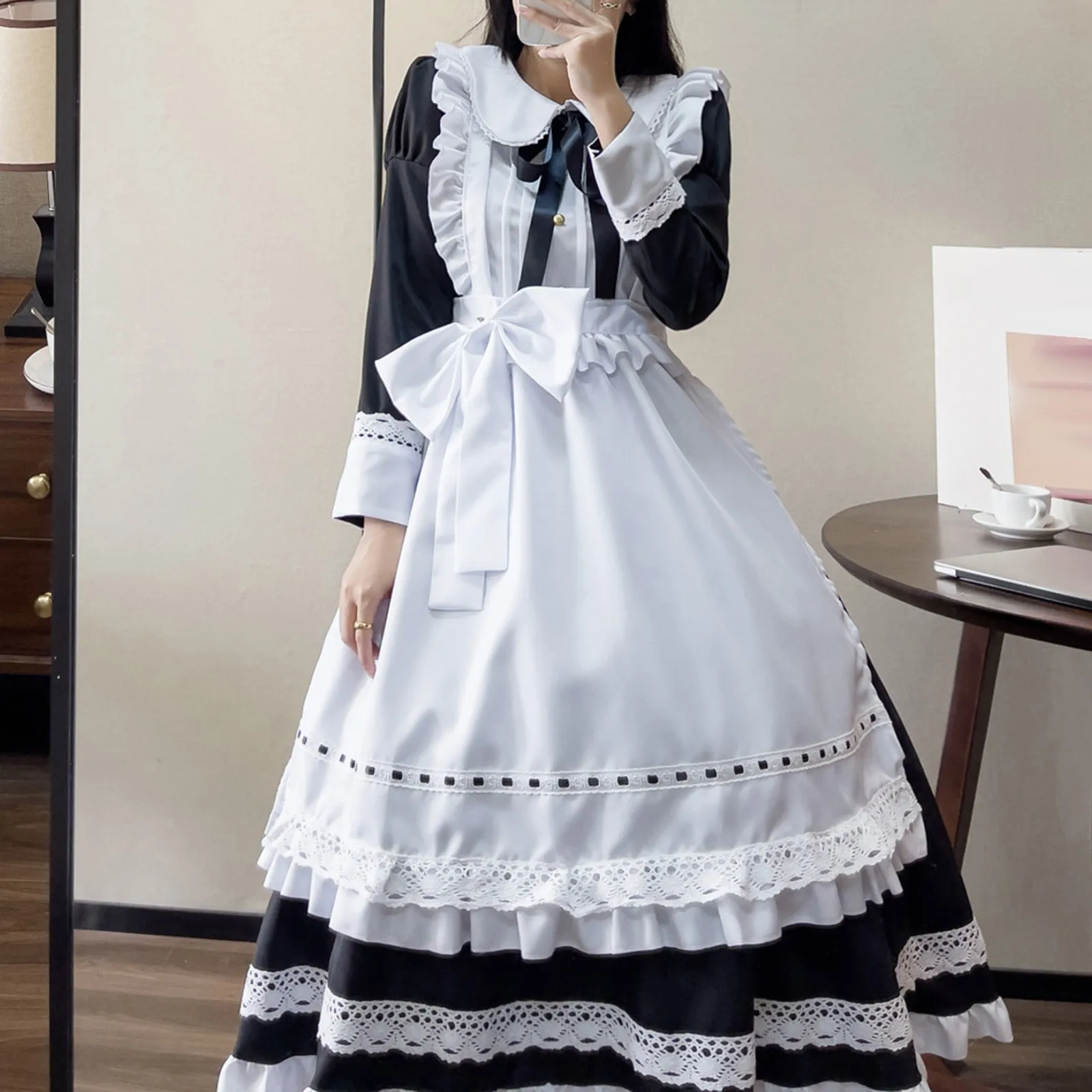 

British Aristocracy Cosplay Costumes Women Plus Size Long Sleeve Maid Dress Japanese Kawaii Lace Waitress Coffee Maid Uniform