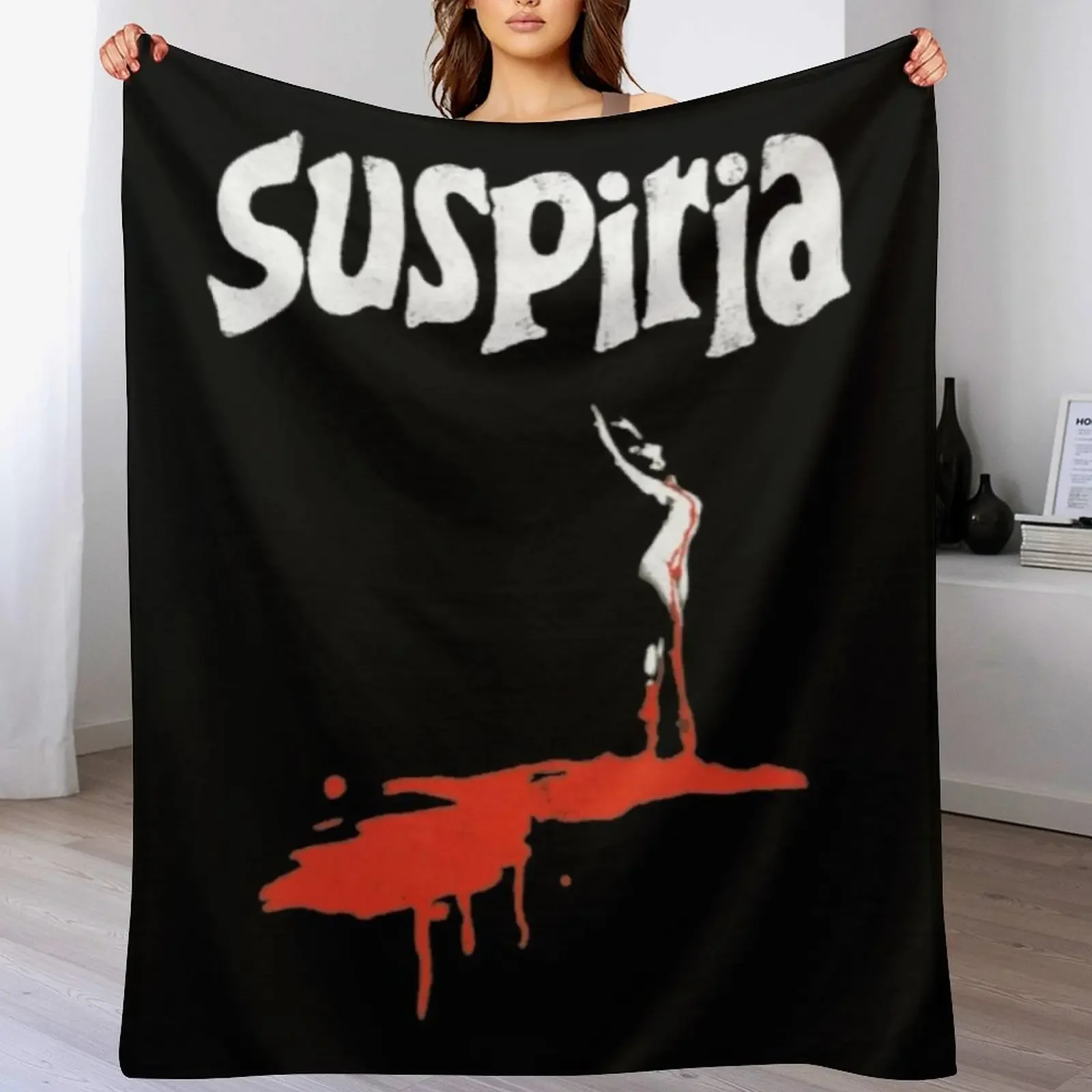 

Suspiria Throw Blanket Warm Retros Loose Plush Blankets