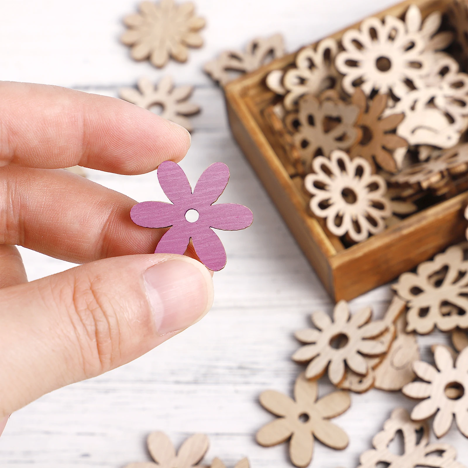 

100pcs Cartoon Floral Bird Wooden Slices Unfinished naments for DIY Crafts Sewing Accessories Natural Wood Cutouts