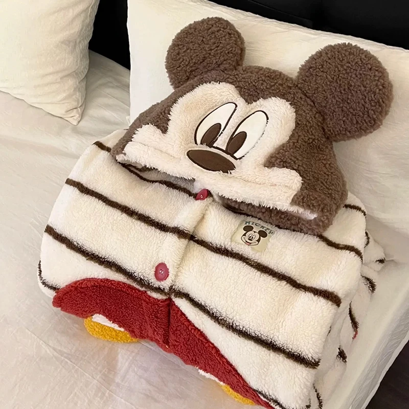 

Hooded Robe 2025 Winter Cosplay Striped Thickened Fleece Coral Fleece Cloak For Girls Cartoon Hooded Pajamas Birthday Gift