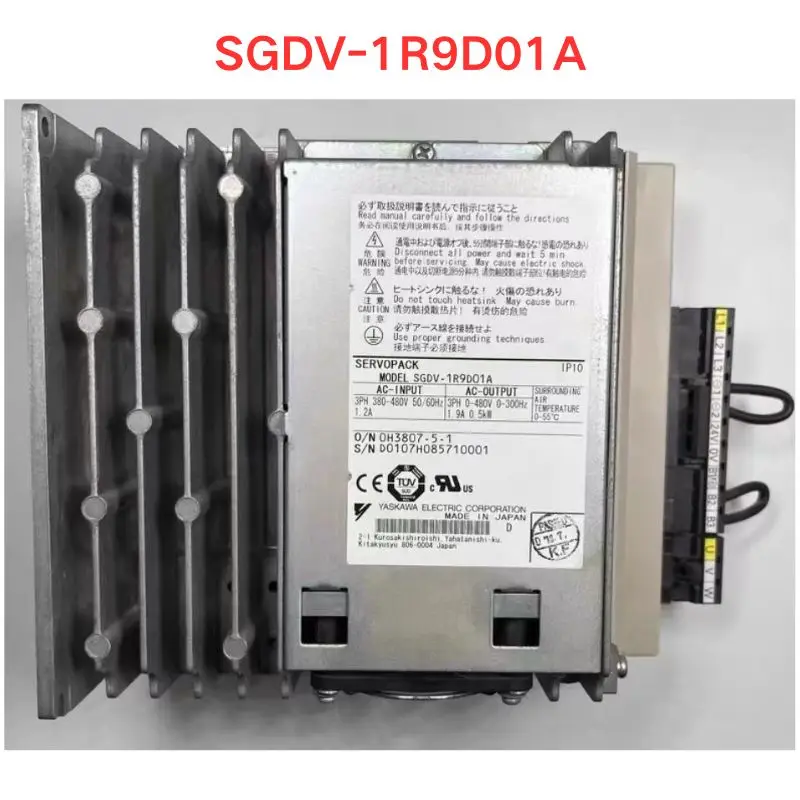Used OEM disassembled parts SGDV-1R9D01A drive Functional test OK