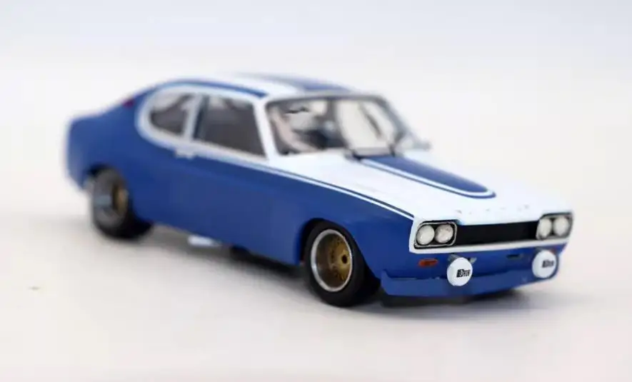 

1/43 New Arrival Special Price Diecast Metal American Vintage 2600 RS Sports Car Model Furniture Display Collection Toys