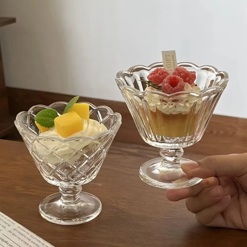 1PC Vintage Lace Edge Glass Goblet Retro Dessert Cup Ice Cream Fruit Pudding Yogurt Bowl for Home Kitchen Dining Party Use