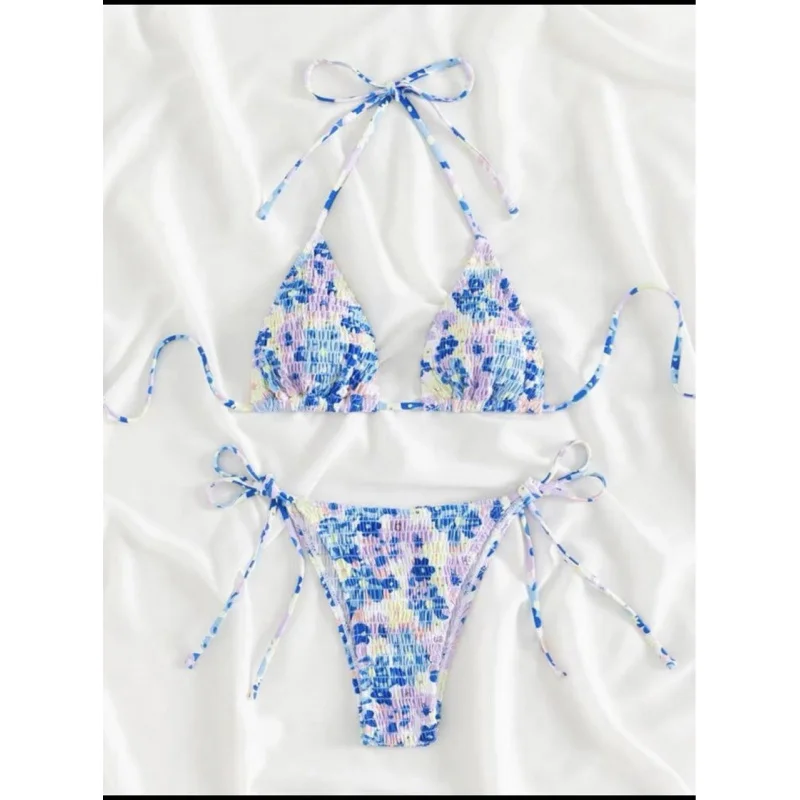

Trendy Women's Sexy Printed Bikini Set Tie Back Two-Piece Swimsuit for Beach Getaways