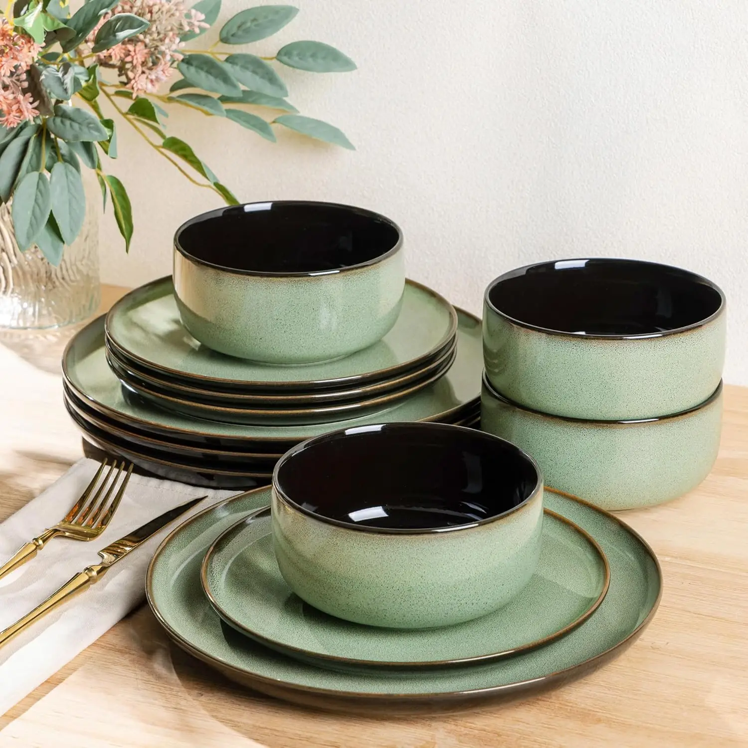 

Ceramic Dinnerware Sets for 4,12 Pieces Poreclain Plates and Bowls Sets,Scratch Resistant Dishes,Dishwasher & Microwave Safe Dis