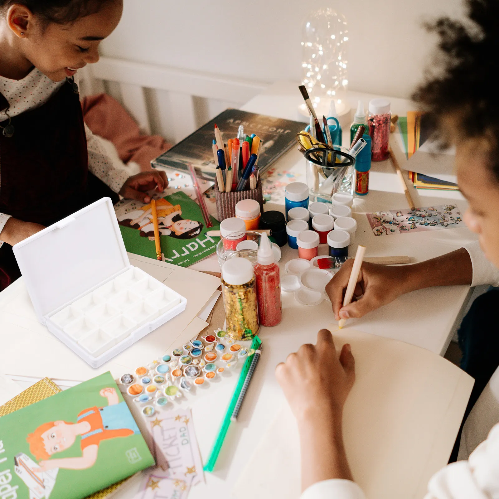 

Набор пластиковых контейнеров для хранения акварельных пигментов, маленькие кубики с отсеками для пигментов, инструмент для рисования, для путешествий, дома и студии