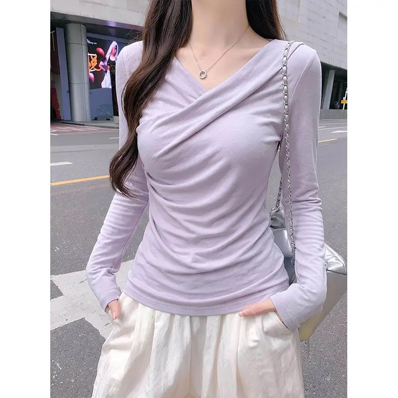 2026 Autumn Long Sleeve Purple twisted pleated T-shirt for Women Korean Slim Fit and Slimming Waist Cinching Shirts Elegant Tops