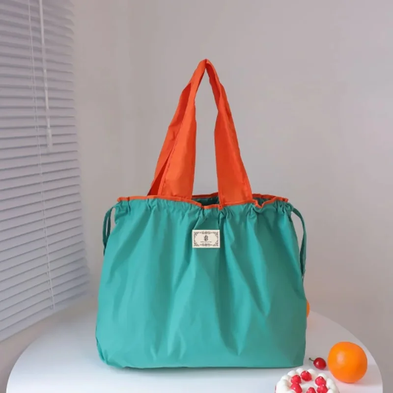 Foldable Eco-Friendly Shoulder Bags Women's Reusable Grocery Bag Large Capacity Foldable Shopping Bag with Drawstring Closure