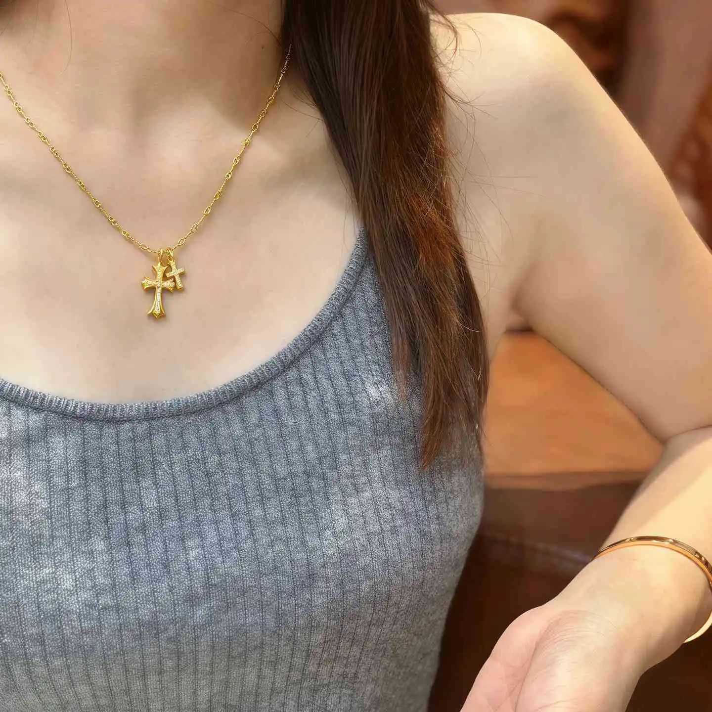 Luxury Gold Store 24K real gold full diamond Cro cross necklace au9999 pure gold men and women couples collarbone chain jewelry
