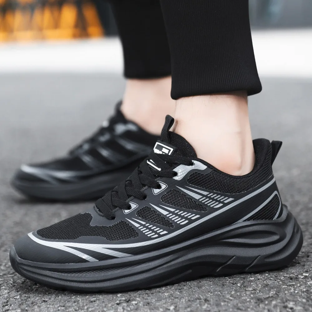 Sneakers for Men 2025 Hot Lightweight Soft Men Running Shoes Comfortable Shock-absorbing Male Casual Shoes Zapatillas De Deporte