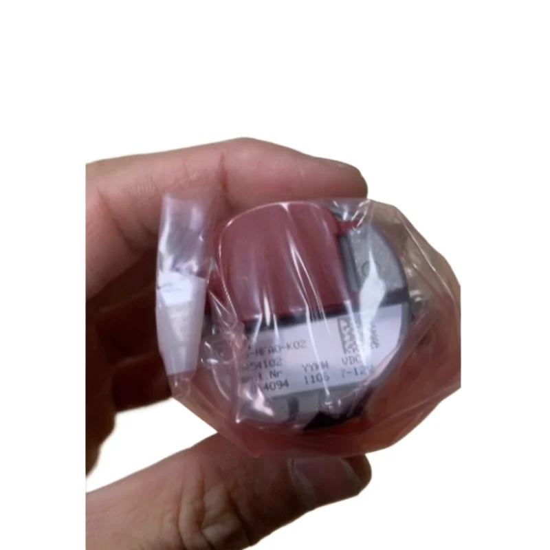 

New Original Encoder SKM36S-HFA0-K02 1036558