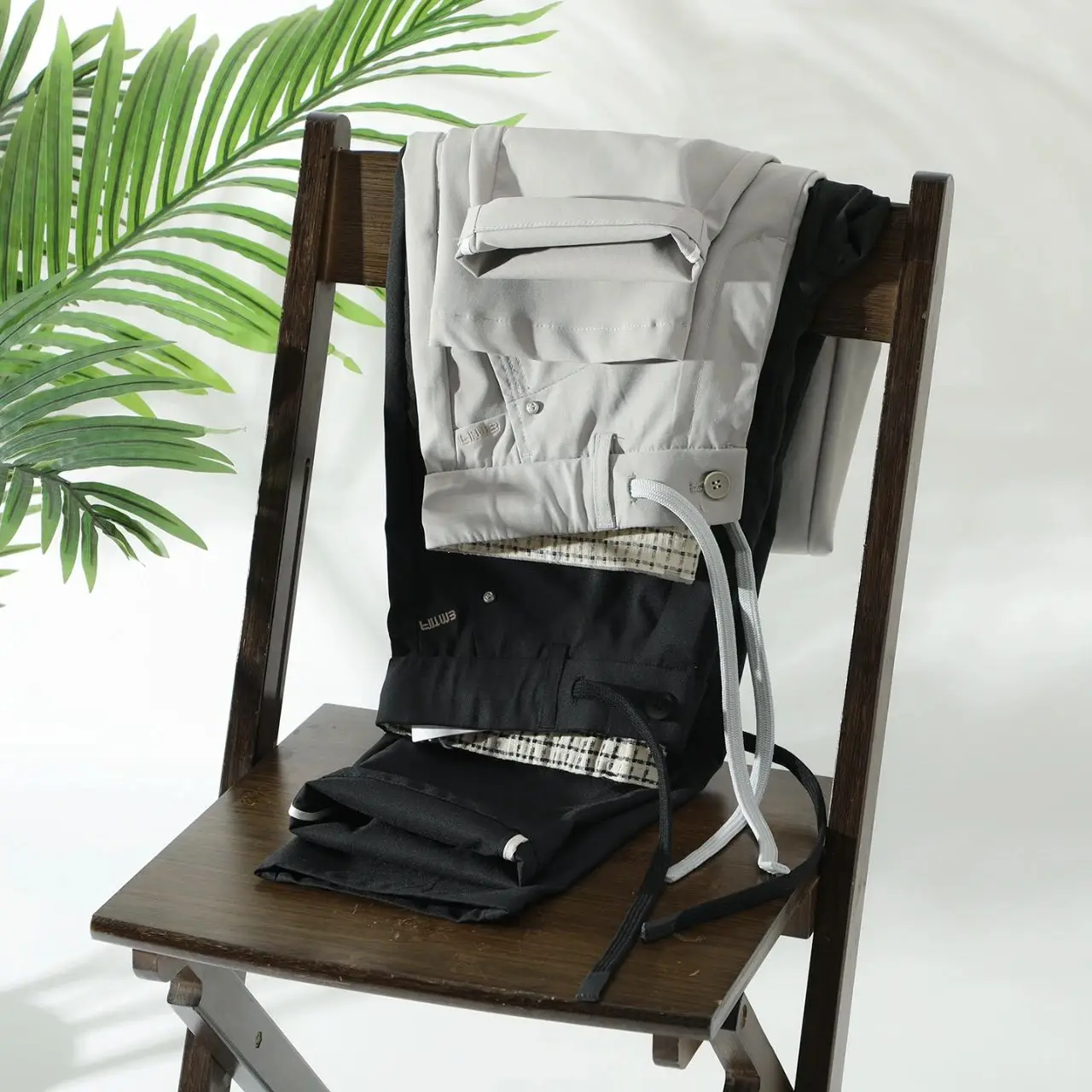 

Японские мужские повседневные брюки с эластичной резинкой на талии, прямые брюки из полиэфирного волокна, осеннее новое поступление, универсальное, удобное