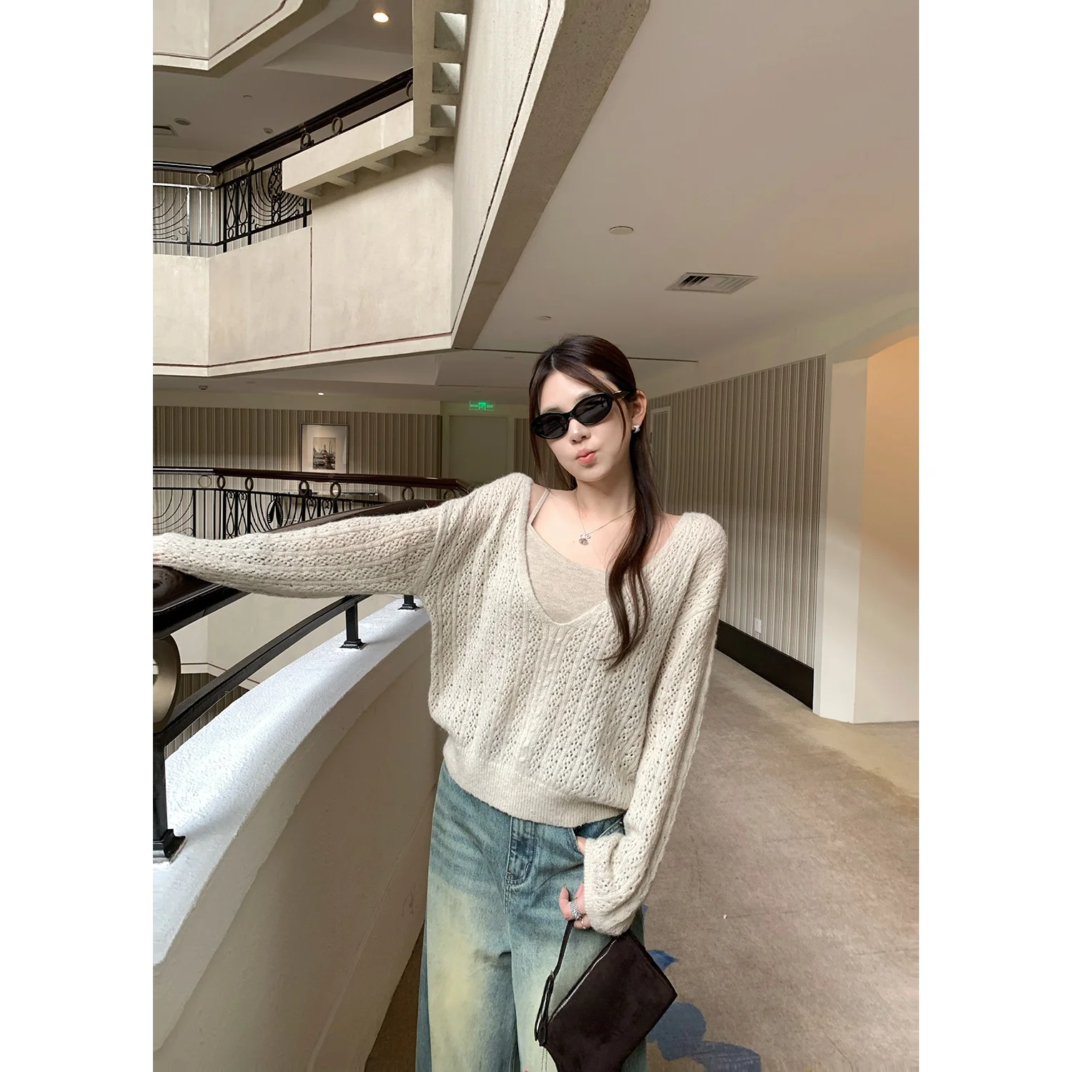 

Женский вязаный свитер Y Studio цвета хаки с V-образным вырезом и ажурной вязкой крючком, летне-осенний повседневный модный комплект