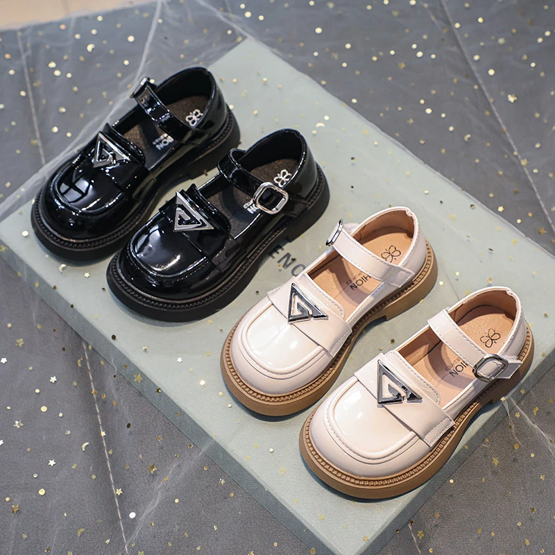 

Детская кожаная обувь 2024, нескользящая обувь Мэри Джейн для девочек, школьная универсальная детская модная черная повседневная обувь, новинка весны и осени
