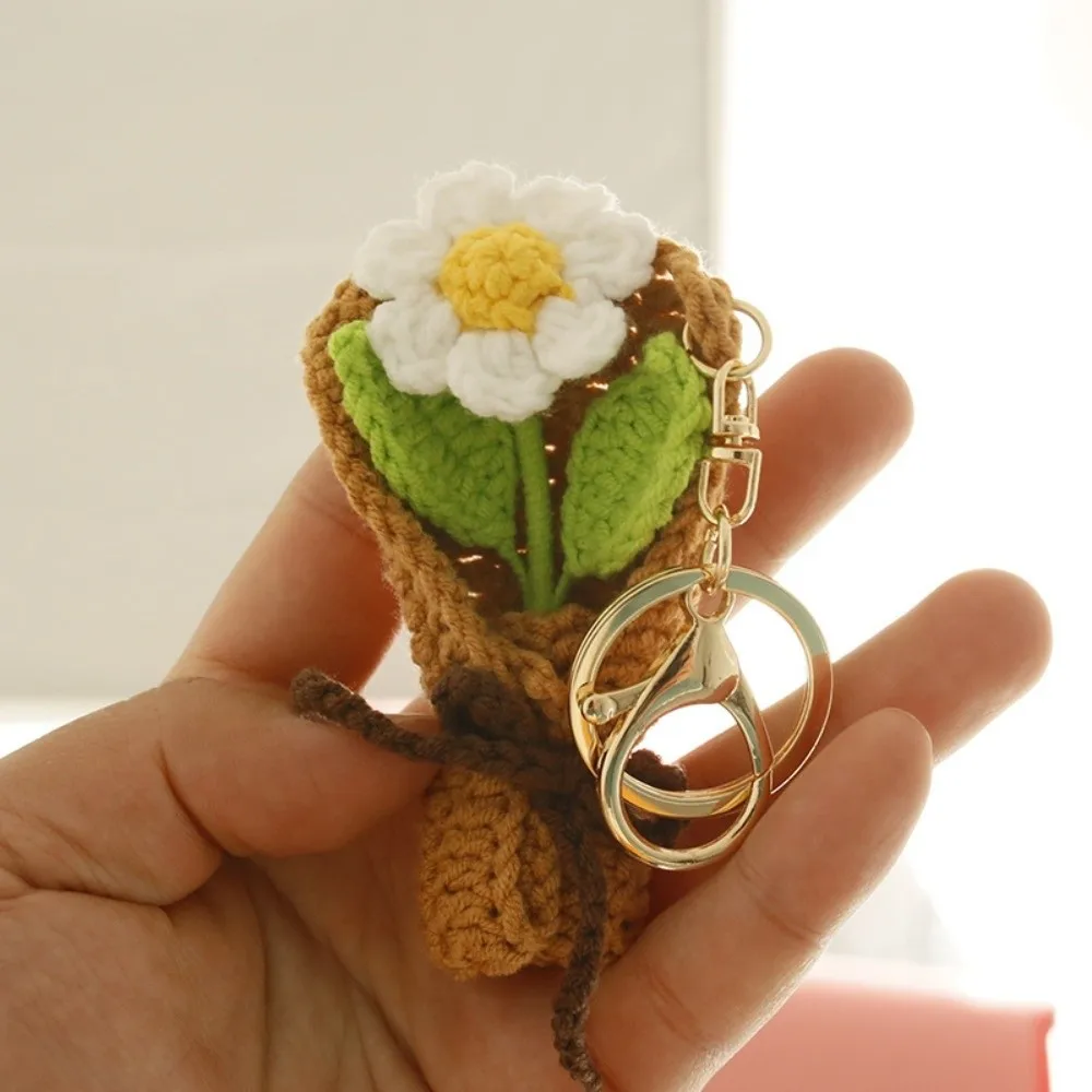 

Gifts Creative Bouquet Crochet Keyrings Handmaking Exquisite Weaved Bouquet Keychain Pendant Keychain Bag Accessories