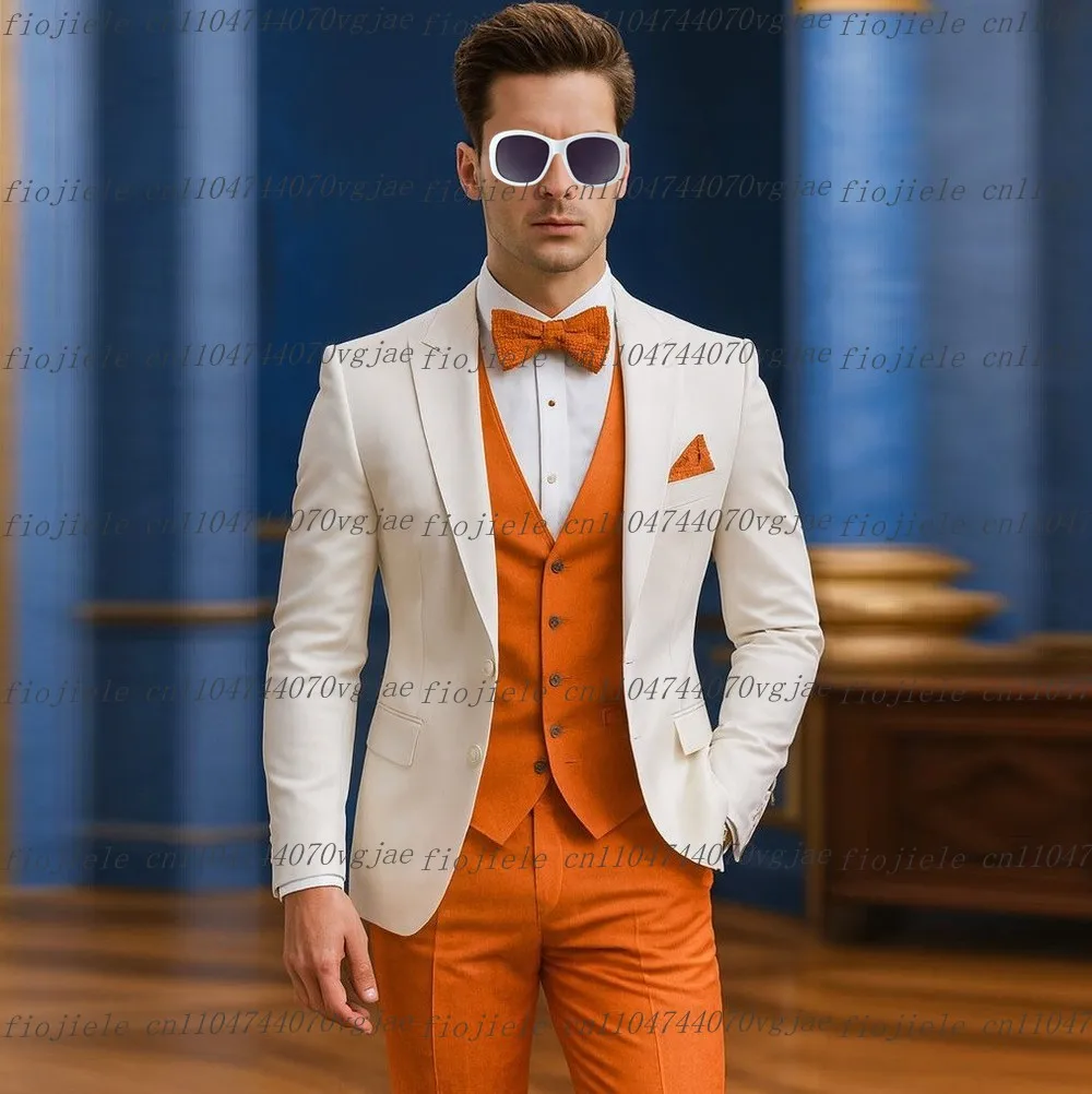 

Белый и оранжевый мужской костюм, официальная свадебная вечеринка, жених, жених, деловые мужские смокинги, комплект из трех предметов по индивидуальному заказу, куртка, жилет, брюки