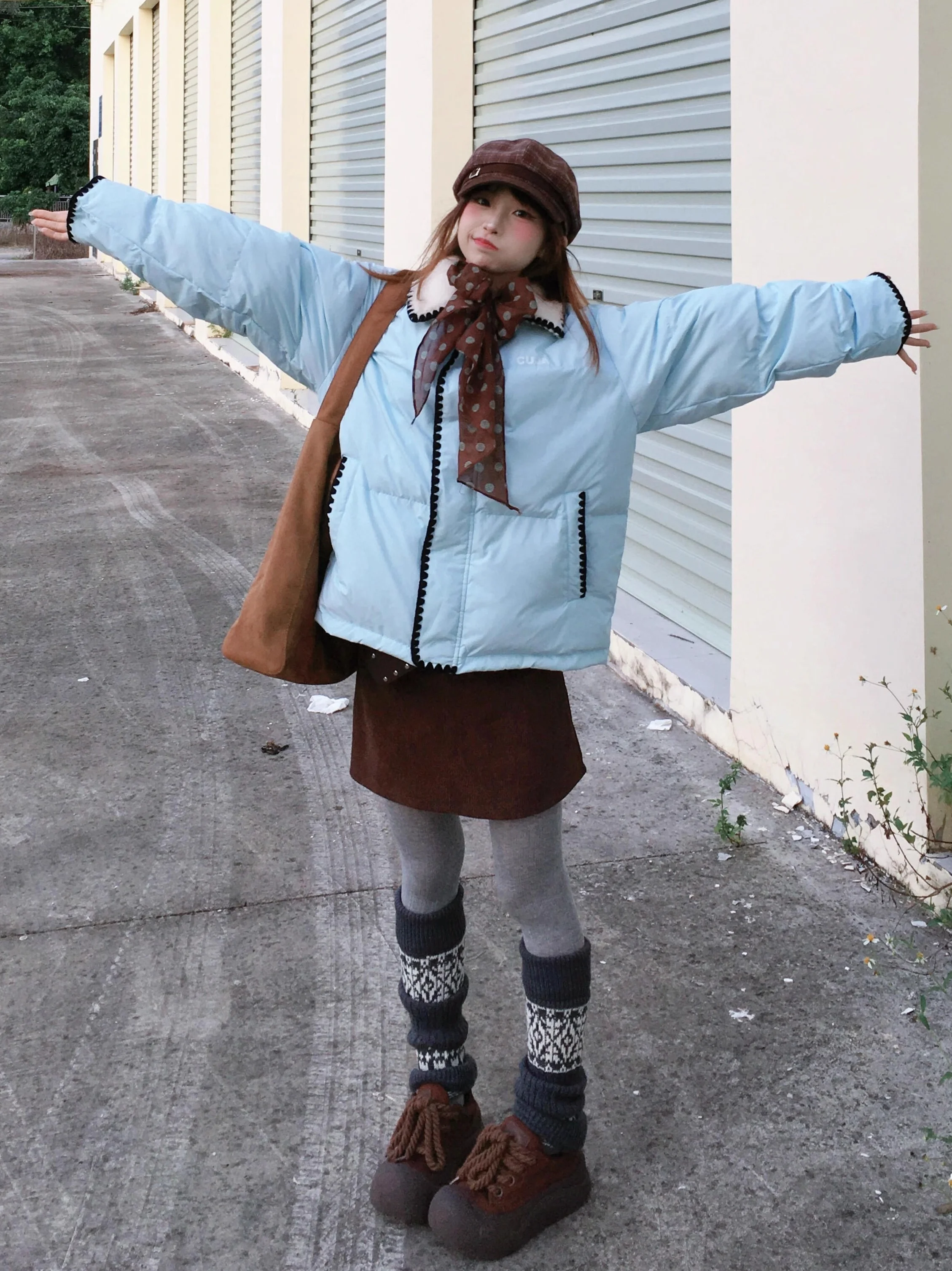 Lana de cordero y mujer con piel fútbol deporte alta sociedad elegante tacto suave carcasa exterior protectora Color sólido