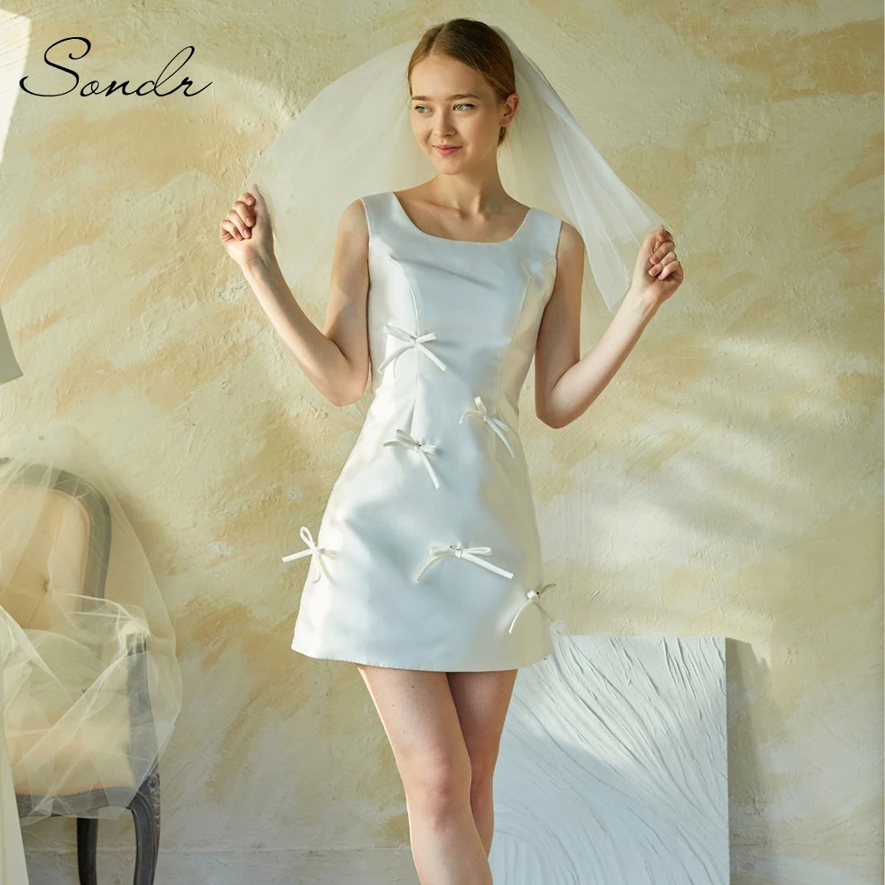 

Sondr Korean Mini Wedding Dresses Customized Square Collar Sleeveless Bow Short Wedding Party Dresses Zipper Back Evening Dress