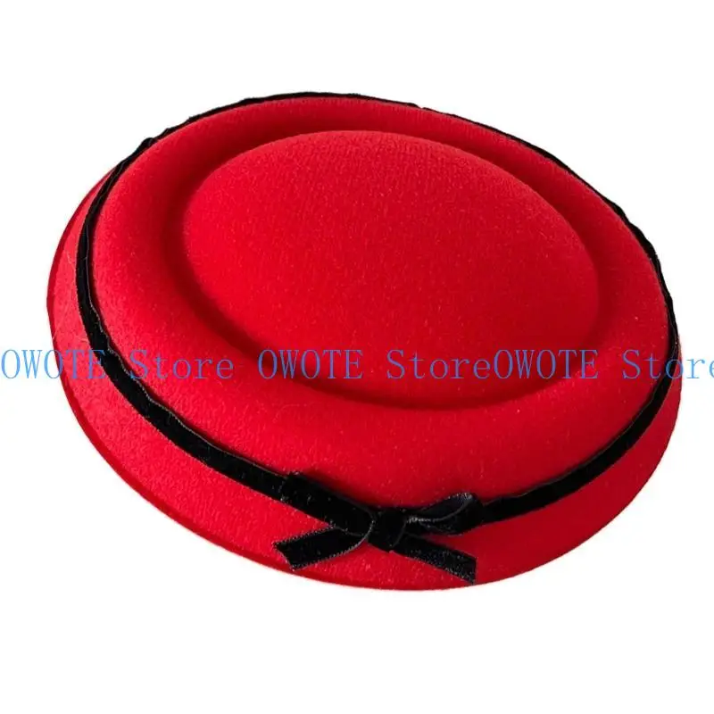 

652F Bows Hat Elegant Velvets Hats Sophisticated Hat Bows Detail for Stylish Outfits Church Wedding Winter