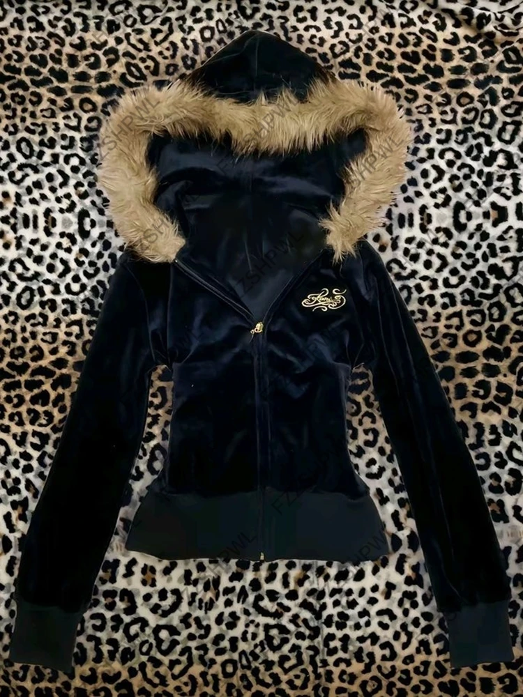 Y2K винтажный кардиган с капюшоном из искусственного перьев, черный милый меховой шар, украшенные куртки с капюшоном, осенние бархатные тонкие пальто, уличная одежда в стиле панк Y2K винтажный кардиган с капюшоном из искусственного перьев, черный милый меховой шар, украшенные куртки с капюшоном, осенние бархатные тонкие пальто, уличная одежда в стиле панк