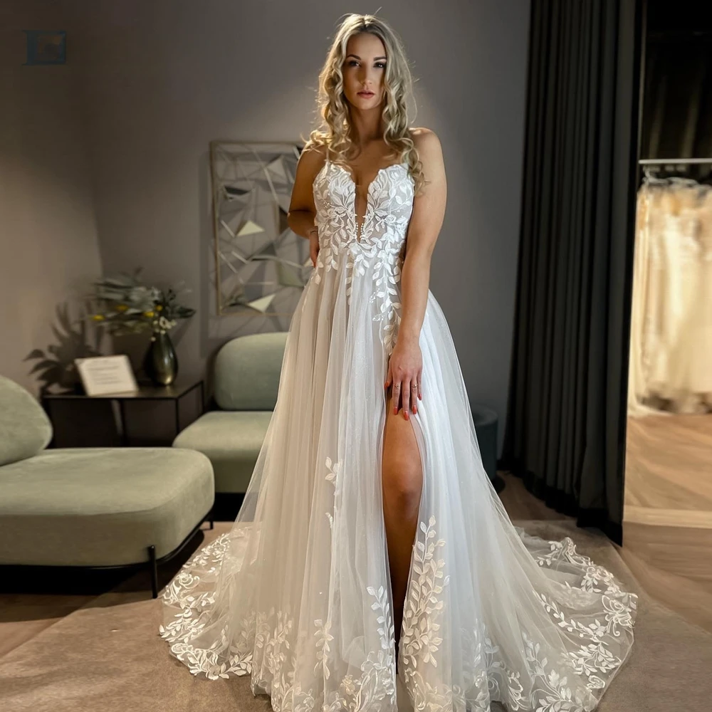 

Attractive Slit Wedding Dresses for Woman Party Spaghetti Strap A-line Tulle Sleeveless Backless Court Train Customised