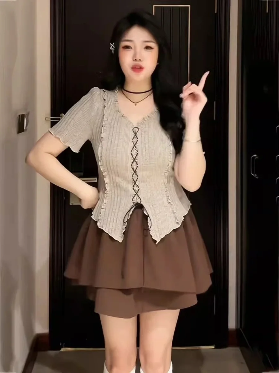 

plus Size Pure Desire Summer Slimming Short Sleeve Women's Fashion Set Two Piece Polyester V Neck T-Shirt And Half Skirt