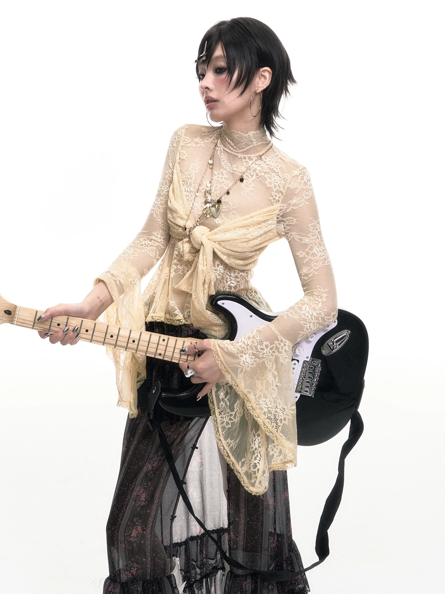 

TaoYuan High Collar Lace Sve Elastic Slim Fit Base irt Water Sve Long Sve irt Sweet Sle Floral Pattern Nylon F...