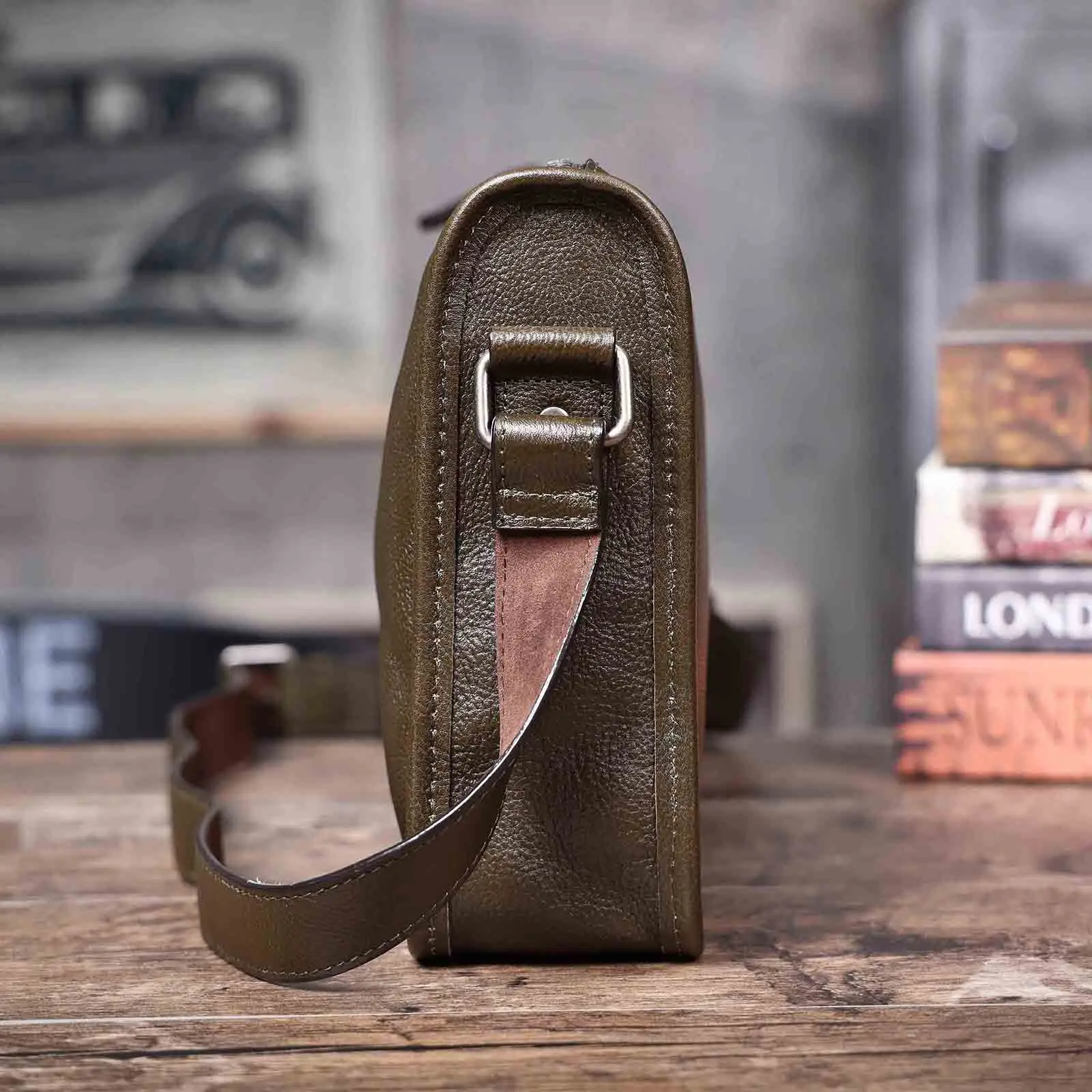 Echte Leder-Umhängetasche für Herren, Unisex, einfache Rindsledertasche, oberste Schicht pflanzlich gegerbtes Leder, modisch und lässig – Detail 18