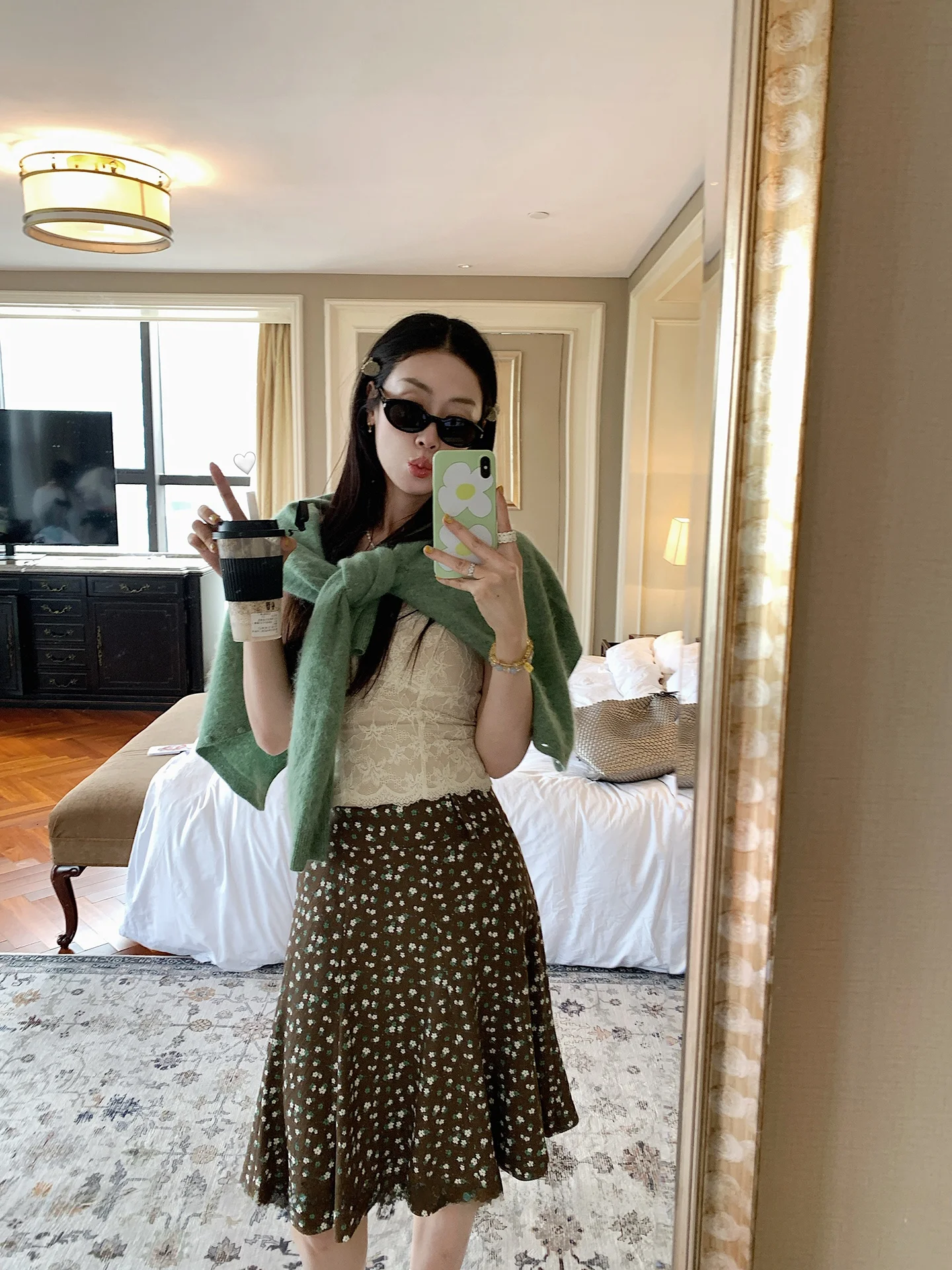 

Романтичная цветочная юбка для женщин с высокой талией, приталенная, А-силуэт, универсальная, для повседневной носки, из полиэстера и вискозы, с принтом