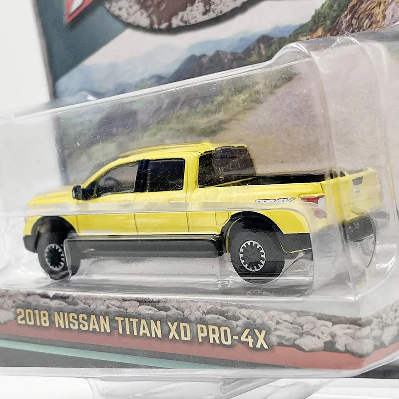 Greenlight 1:64 Diecast Car Model Toy 2018 Titan XD PR0-4X Replica Collectibles