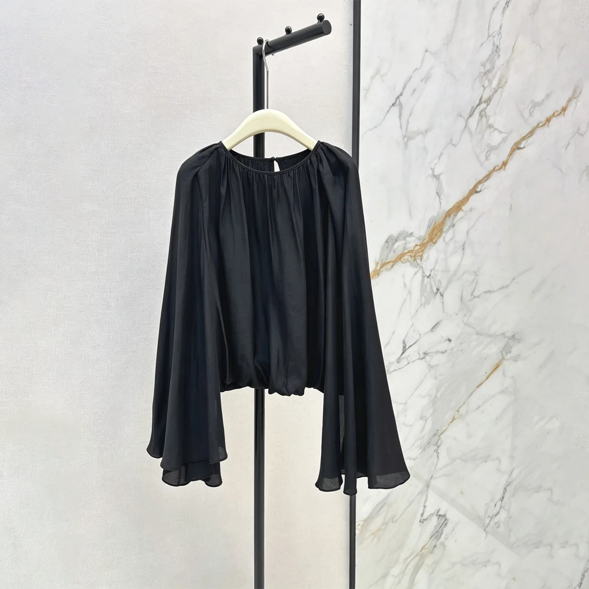 2026 high-quality new ribbon flared sleeve top women's French waist cinched short shirt--hb720