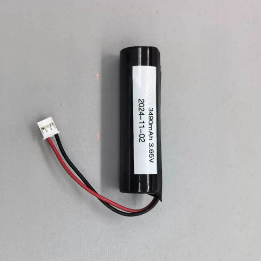 Applicable to Lynk & Co 01/02/03 original spare remote control module battery SOS rescue battery 3.65V1490