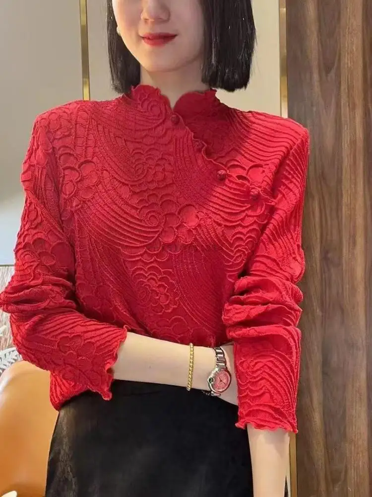 

2026 New Chinese Style Red Embroidered Blouse With Pankou Knot - Retro Literary Art Daily Wear Elegant Top